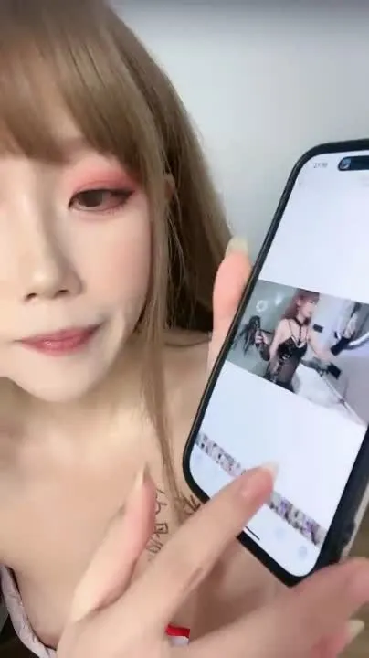 Xiaolu Diu Le - Adorable Lost Deer Girl